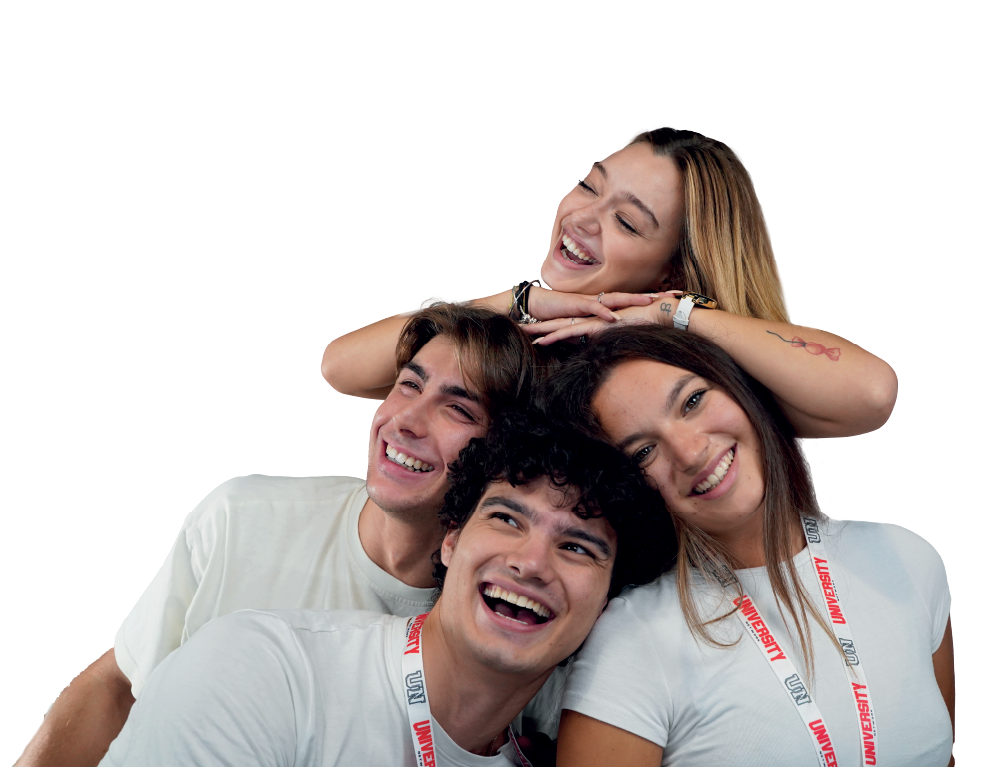 Studenti che si divertono al Festival Universitario